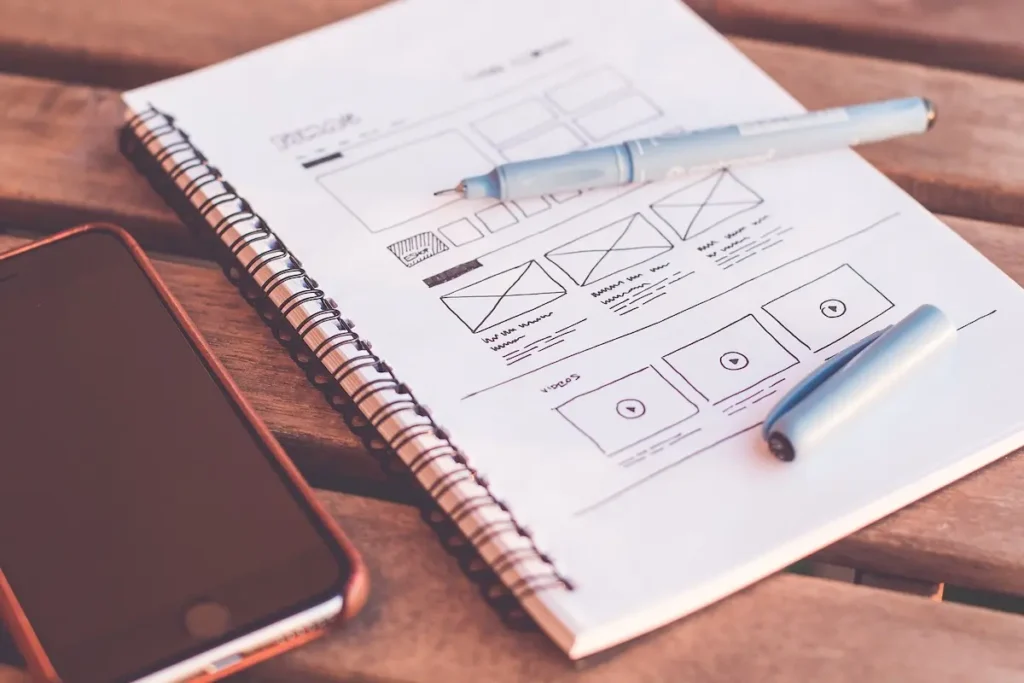 Desain Mockup untuk E-Commerce: Menampilkan Produk Anda dengan Cara yang Lebih Menarik